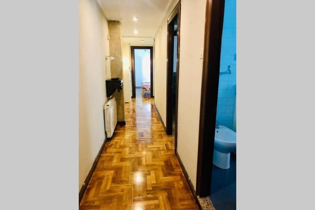 Amplio Apart 3 Dormitorios Cerca De La Playa Con Garaje Gijón Exterior foto
