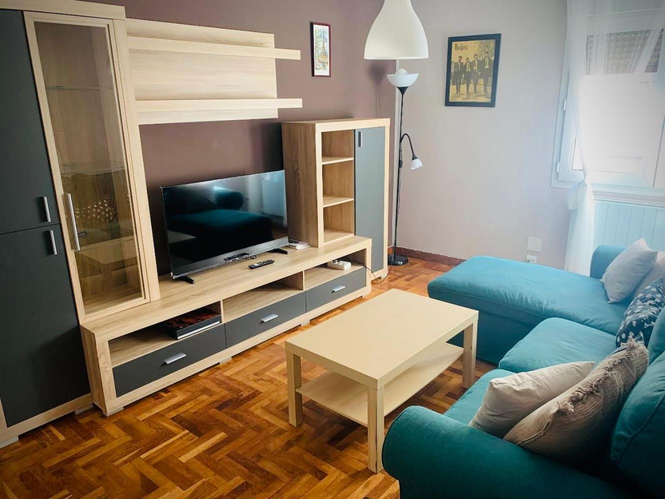 Amplio Apart 3 Dormitorios Cerca De La Playa Con Garaje Gijón Exterior foto